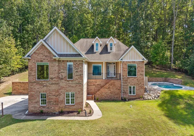 Single family home for sale at 9768 Caseview Dr, Harrison, TN 37341 | MLS# 3611707