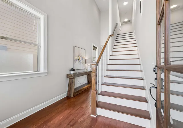 Photo 4 of Single family home for sale at 5925 Woodlands Ave, Nashville, TN 37211 | MLS# 3612436 | Listing updated on 2026-10-09