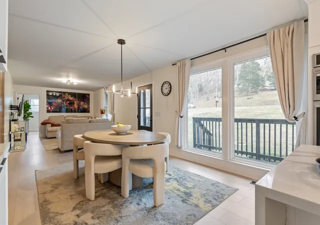 Photo 3 of Single family home for sale at 762 Rhonda Ln, Nashville, TN 37205 | MLS# 3611719 | Listing updated on 2026-10-07