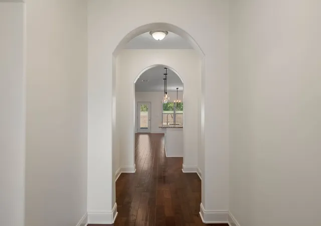Photo 3 of Single family home for sale at 206 Brixham Ct, Gallatin, TN 37066 | MLS# 3615063 | Listing updated on 2026-10-09