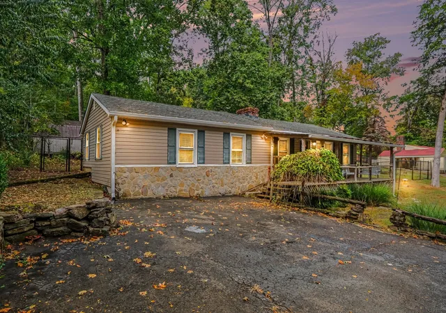 Photo 2 of Single family home for sale at 313 Davis Cor Rd, Mount Juliet, TN 37122 | MLS# 3612420 | Listing updated on 2026-10-06