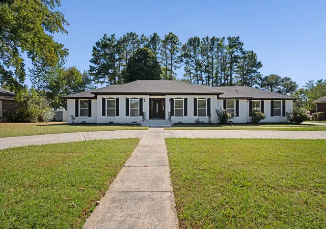 Single family home for sale at 1819 Haynes Dr, Murfreesboro, TN 37129 | MLS# 3615583