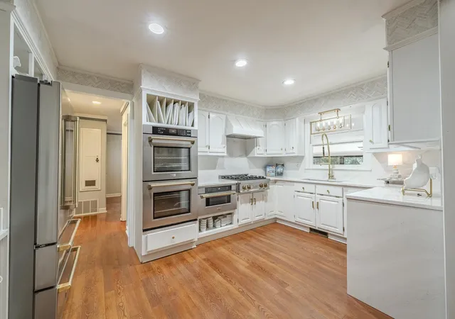 Photo 2 of Single family home for sale at 175 Poplar St, Savannah, TN 38372 | MLS# 3611724 | Listing updated on 2026-10-05