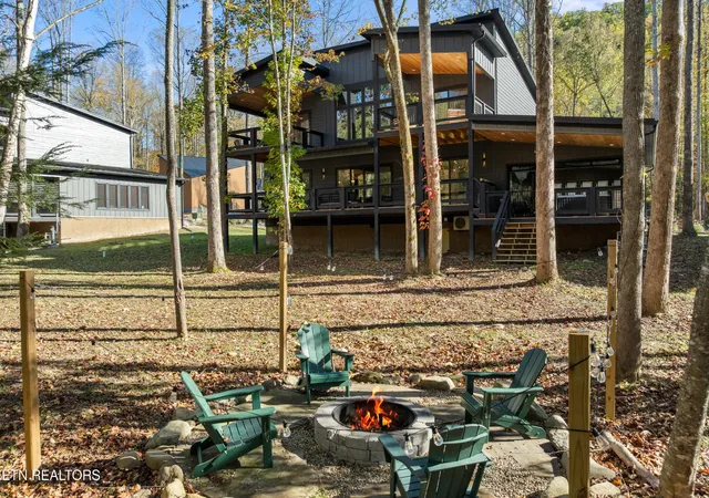 Photo 2 of Single family home for sale at 4143 Fontaine Way, Gatlinburg, TN 37738 | MLS# 3611731 | Listing updated on 2026-10-05