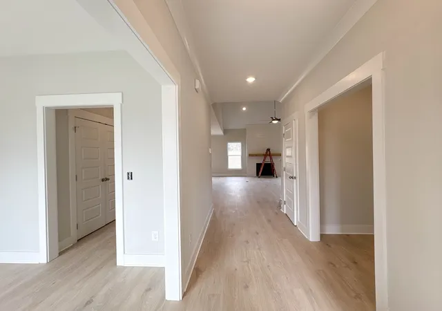 Photo 3 of Single family home for sale at 211 Settlers Way, Hendersonville, TN 37075 | MLS# 3611737 | Listing updated on 2026-10-05