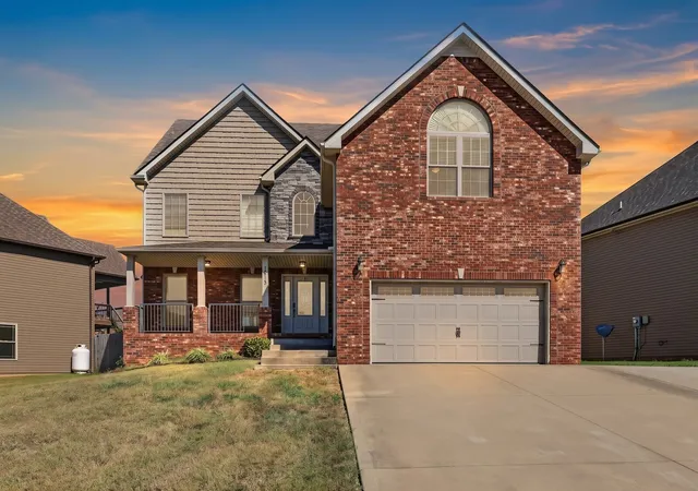Photo 1 of Single family home for sale at 1013 Garner Hills Dr, Clarksville, TN 37042 | MLS# 3619914 | Listing updated on 2026-10-13