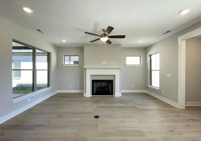 Photo 3 of Single family home for sale at 1220 Kennesaw Blvd, Gallatin, TN 37066 | MLS# 3611747 | Listing updated on 2026-10-23