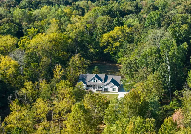Photo 1 of Single family home for sale at 7862 Bill Moss Rd, White House, TN 37188 | MLS# 3619199 | Listing updated on 2026-10-23