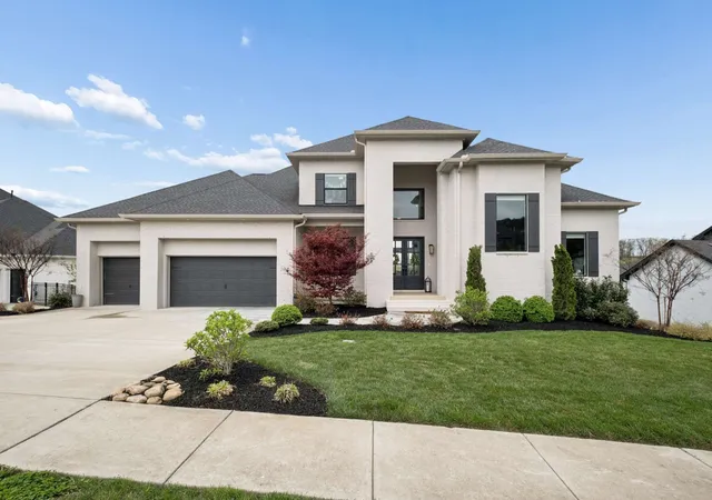 Photo 1 of Single family home for sale at 6105 Open Meadow Ln, Franklin, TN 37067 | MLS# 3612818 | Listing updated on 2026-10-07