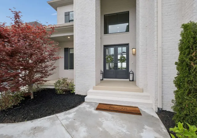 Photo 2 of Single family home for sale at 6105 Open Meadow Ln, Franklin, TN 37067 | MLS# 3612818 | Listing updated on 2026-10-07