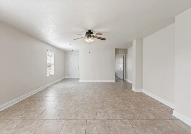 Photo 3 of Single family home for sale at 2698 New Port Royal Rd, Thompsons Station, TN 37179 | MLS# 3612417 | Listing updated on 2026-10-28