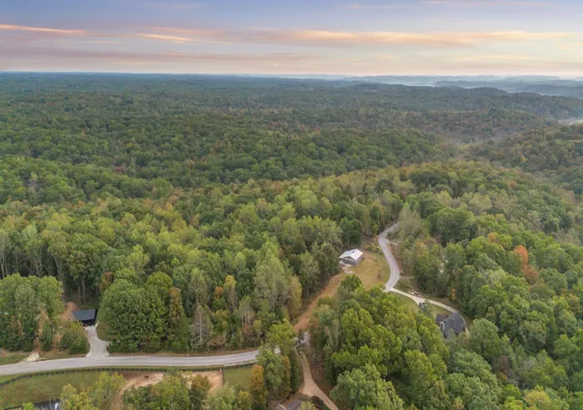 Photo 2 of Land for sale at 0 Moore Rd, Franklin, TN 37064 | MLS# 3622550 | Listing updated on 2026-10-22