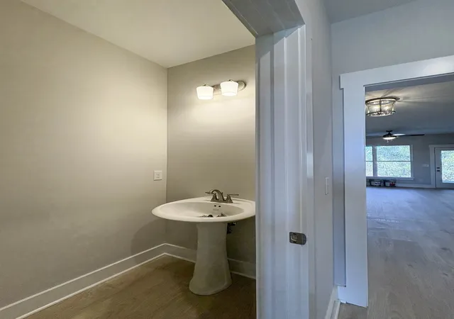 Photo 4 of Townhouse for sale at 225 Glencrest Dr, Hendersonville, TN 37075 | MLS# 3611793 | Listing updated on 2026-10-05