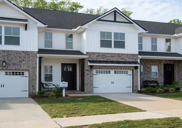 Photo 1 of Single family home for sale at 1222 Hayloft Pl, Gallatin, TN 37066 | MLS# 3611797 | Listing updated on 2026-10-05