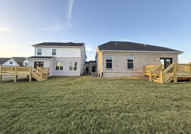 Photo 1 of Townhouse for sale at 140 Weller Ln, Gallatin, TN 37066 | MLS# 3611801 | Listing updated on 2026-10-06