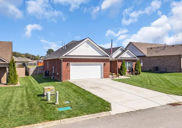 Photo 3 of Single family home for sale at 252 Spring Breeze Dr, Tullahoma, TN 37388 | MLS# 3615500 | Listing updated on 2026-10-09