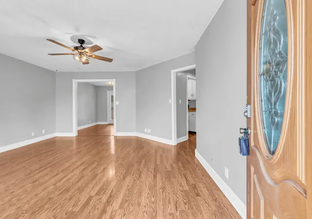 Photo 3 of Single family home for sale at 3722 Misty Way, Clarksville, TN 37042 | MLS# 3612446 | Listing updated on 2026-10-06