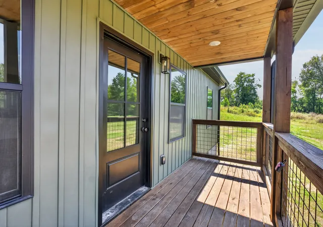 Photo 2 of Single family home for sale at 129 Butler Ln, Gainesboro, TN 38562 | MLS# 3611866 | Listing updated on 2026-10-05