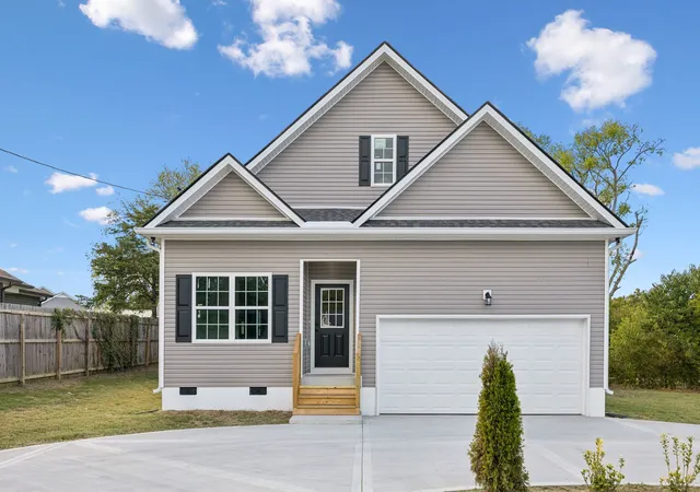 Photo 1 of Single family home for sale at 668 5th Avenue N, Lewisburg, TN 37091 | MLS# 3612043 | Listing updated on 2026-10-08