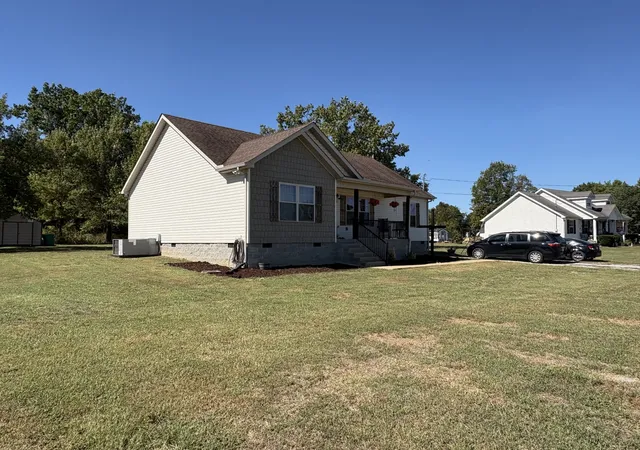 Photo 2 of Single family home for sale at 236 Trey Dr, Lewisburg, TN 37091 | MLS# 3611895 | Listing updated on 2026-10-05