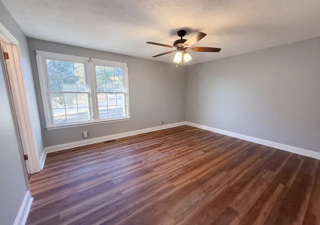 Photo 3 of Single family home for sale at 157 Hillside Dr, Hendersonville, TN 37075 | MLS# 3611869 | Listing updated on 2026-10-05