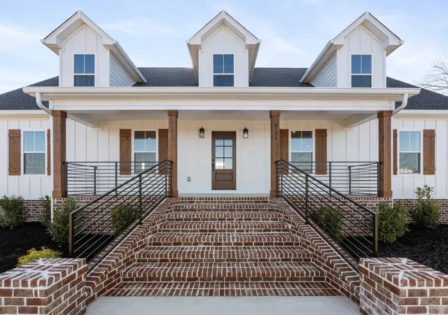 Photo 3 of Single family home for sale at 8184 Gideon Rd, Greenbrier, TN 37073 | MLS# 3612646 | Listing updated on 2026-10-07