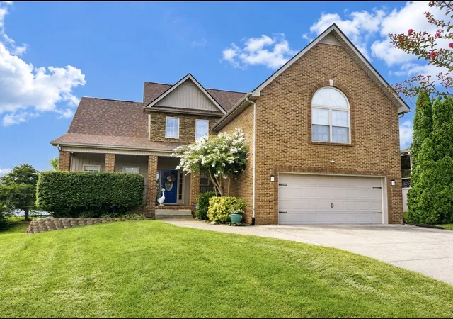 Photo 2 of Single family home for sale at 3418 Sango Xing, Clarksville, TN 37043 | MLS# 3612569 | Listing updated on 2026-10-08