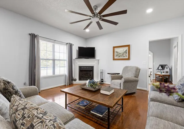 Photo 1 of Single family home for sale at 188 Valley Rd, Chatsworth, GA 30705 | MLS# 3611867 | Listing updated on 2026-10-29