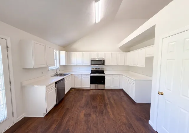 Photo 2 of Single family home for sale at 6140 Steve Scarlett Pl, La Vergne, TN 37086 | MLS# 3611883 | Listing updated on 2026-10-06