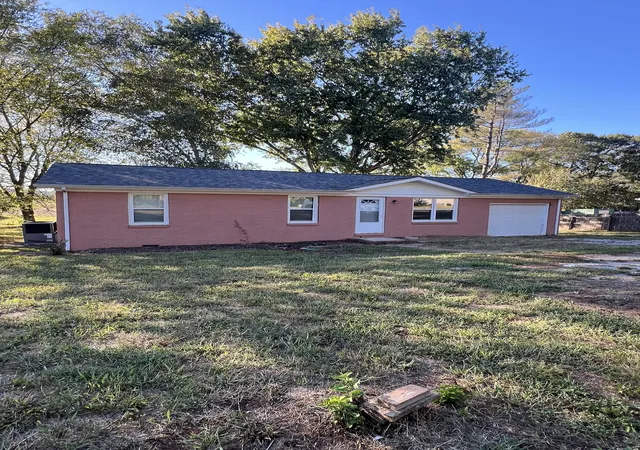 Photo 1 of Single family home for sale at 267 Royal Dr, Rock Island, TN 38581 | MLS# 3611889 | Listing updated on 2026-10-07