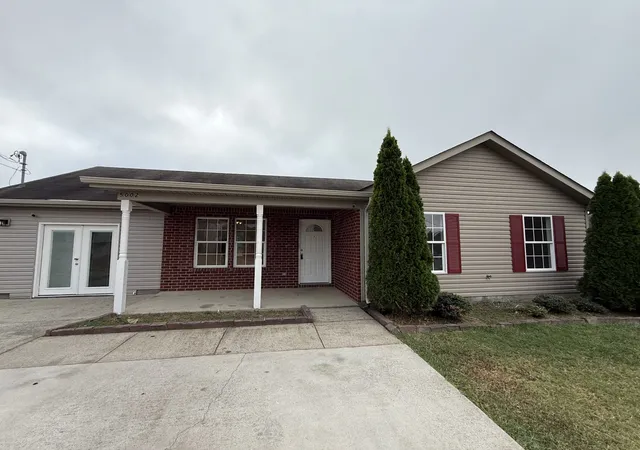 Photo 1 of Single family home for sale at 5002 Hectare Ln, La Vergne, TN 37086 | MLS# 3611927 | Listing updated on 2026-10-05