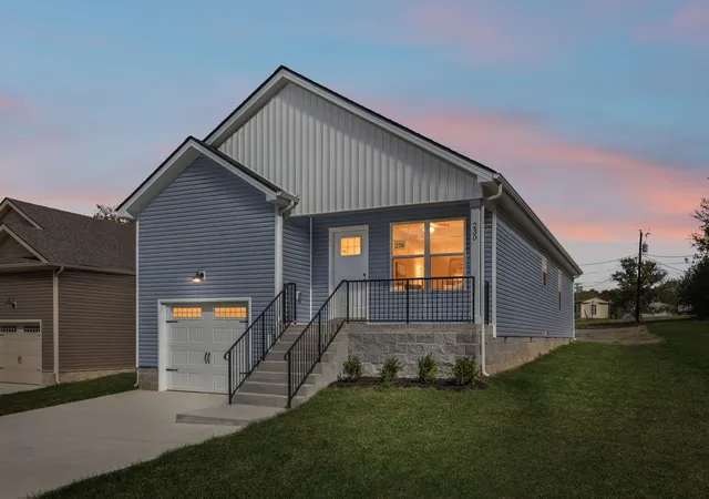 Single family home for sale at 230 Arkansas Ave, Oak Grove, KY 42262 | MLS# 3611925