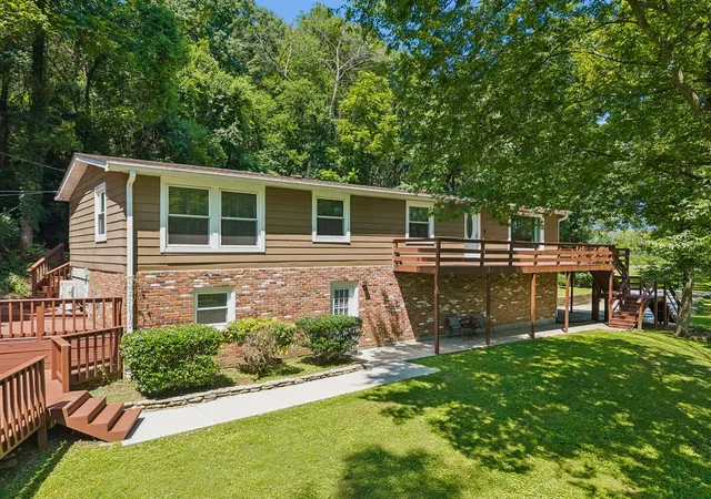 Photo 3 of Manufactured home for sale at 6921 Nolensville Rd, Brentwood, TN 37027 | MLS# 3623284 | Listing updated on 2026-10-26