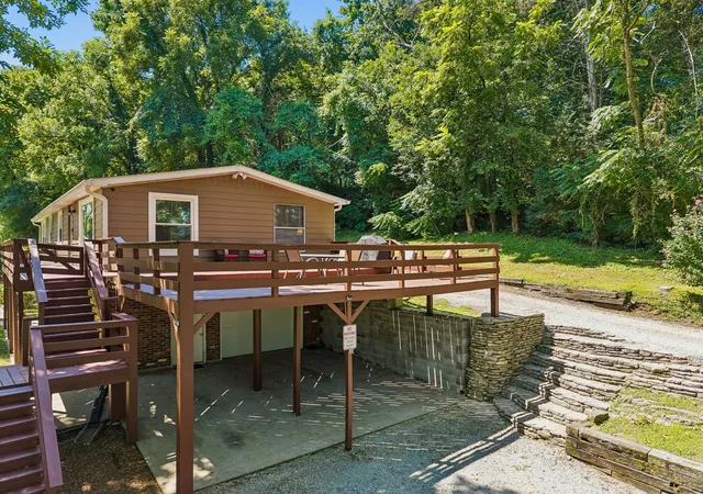 Photo 4 of Manufactured home for sale at 6921 Nolensville Rd, Brentwood, TN 37027 | MLS# 3623284 | Listing updated on 2026-10-26