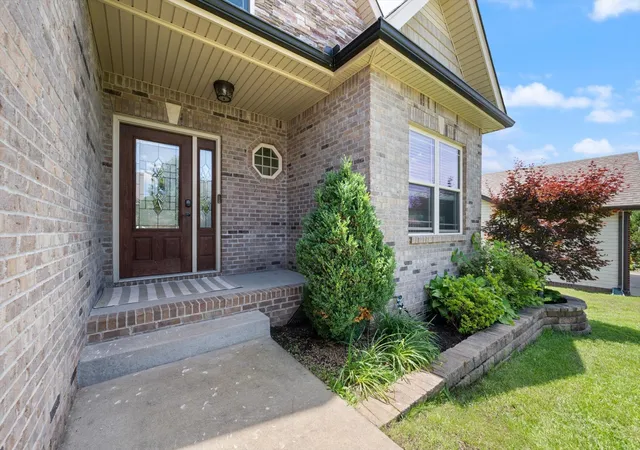 Photo 2 of Single family home for sale at 1496 Amberley Dr, Clarksville, TN 37043 | MLS# 3612717 | Listing updated on 2026-10-07