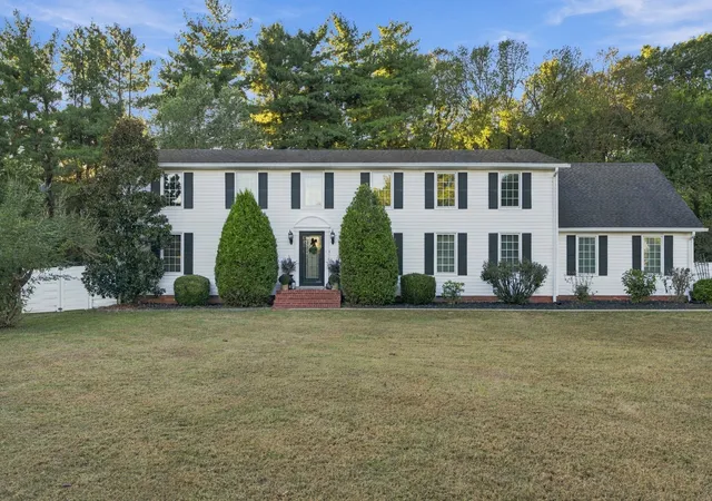 Photo 1 of Single family home for sale at 1111 Rutledge Dr, Rockvale, TN 37153 | MLS# 3615282 | Listing updated on 2026-10-09