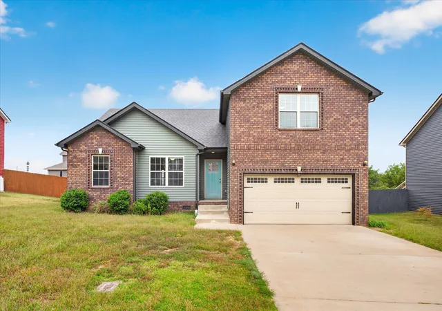 Single family home for sale at 2361 Danbury Dr, Clarksville, TN 37042 | MLS# 3612028
