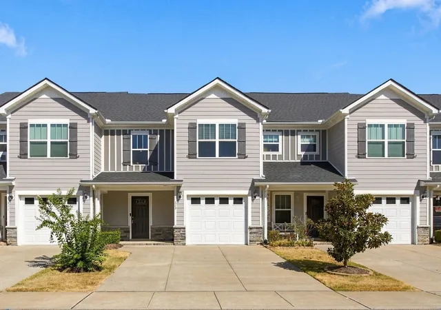 Townhouse for sale at 313 Mattie Ln, Spring Hill, TN 37174 | MLS# 3612087