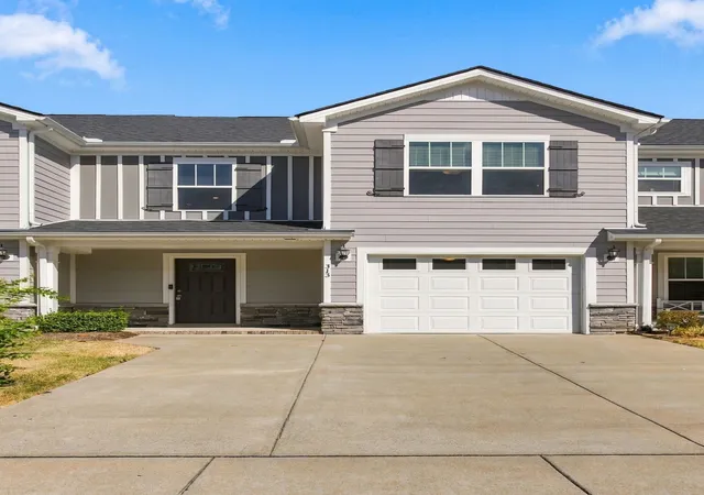 Photo 2 of Townhouse for sale at 313 Mattie Ln, Spring Hill, TN 37174 | MLS# 3612087 | Listing updated on 2026-10-06