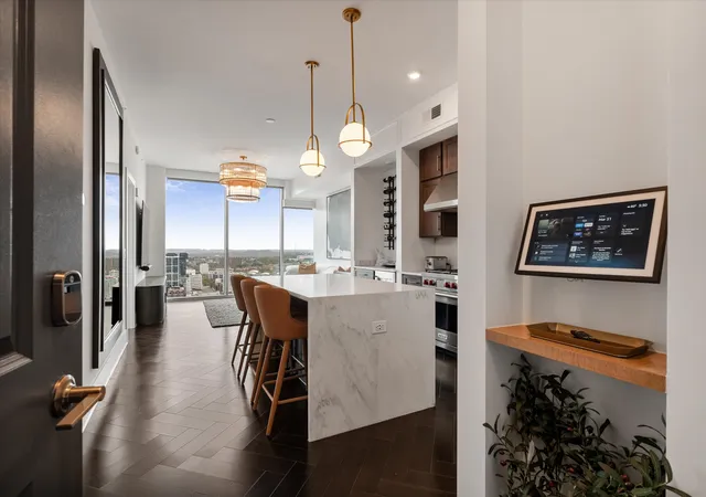 Photo 2 of Condo for sale at 1616 W End Ave #2910, Nashville, TN 37203 | MLS# 3612033 | Listing updated on 2026-10-06