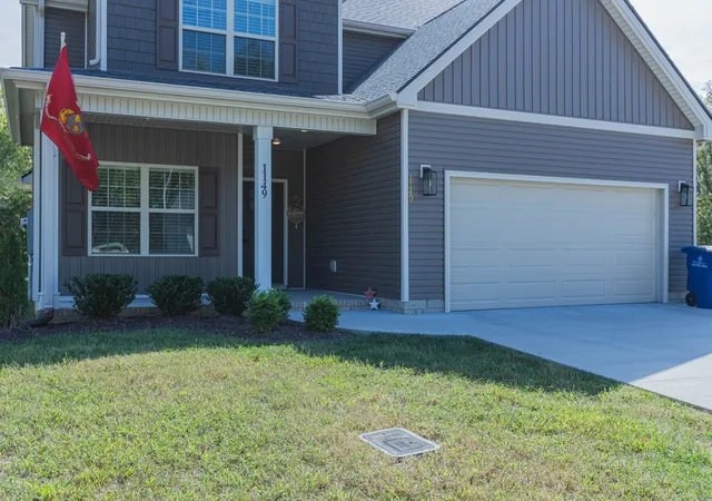 Photo 3 of Single family home for sale at 1149 Black Rock Rd, Clarksville, TN 37040 | MLS# 3619338 | Listing updated on 2026-10-12