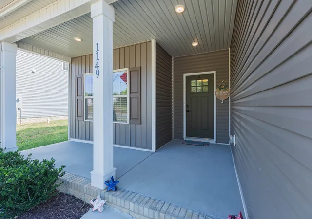 Photo 4 of Single family home for sale at 1149 Black Rock Rd, Clarksville, TN 37040 | MLS# 3619338 | Listing updated on 2026-10-12