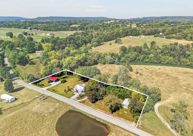 Photo 4 of Single family home for sale at 787 Blue Springs Rd, Sparta, TN 38583 | MLS# 3612682 | Listing updated on 2026-10-08