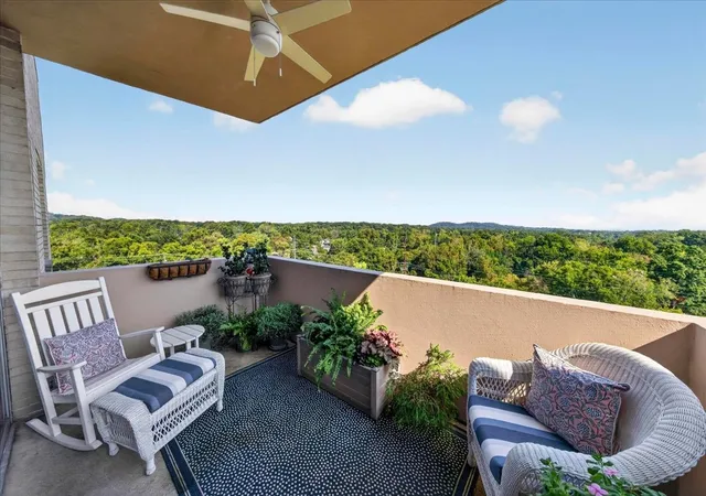 Photo 2 of Condo for sale at 105 Leake Ave #95, Nashville, TN 37205 | MLS# 3615335 | Listing updated on 2026-10-09