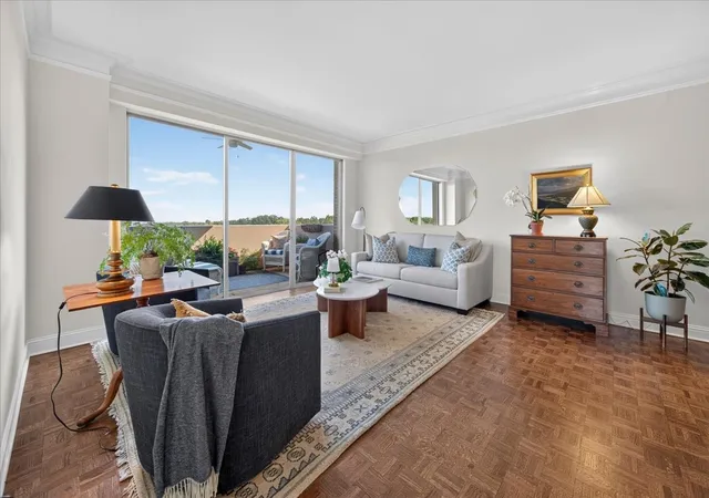 Photo 4 of Condo for sale at 105 Leake Ave #95, Nashville, TN 37205 | MLS# 3615335 | Listing updated on 2026-10-09