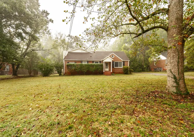 Photo 4 of Single family home for sale at 415 Moss Trl, Goodlettsville, TN 37072 | MLS# 3620733 | Listing updated on 2026-10-18