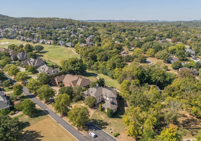 Photo 3 of Single family home for sale at 25 Governors Way, Brentwood, TN 37027 | MLS# 3624079 | Listing updated on 2026-10-23