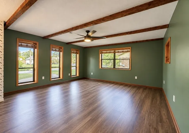 Photo 4 of Single family home for sale at 311 Poplar St, Sevierville, TN 37862 | MLS# 3612441 | Listing updated on 2026-10-07