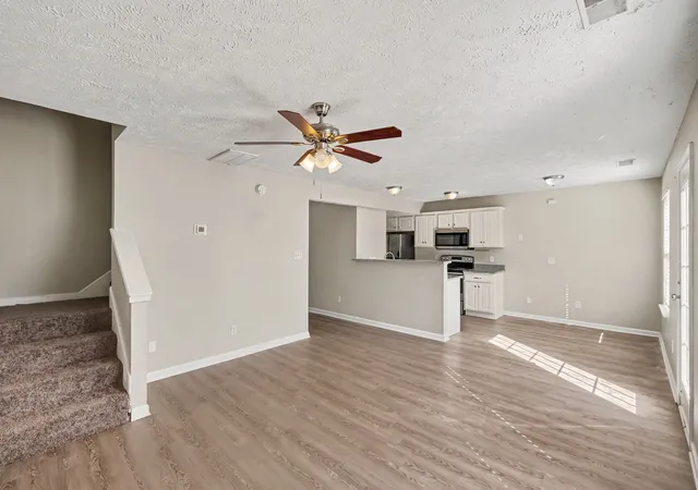 Photo 3 of Townhouse for sale at 804 Neptune Ct, Smyrna, TN 37167 | MLS# 3615272 | Listing updated on 2026-10-09