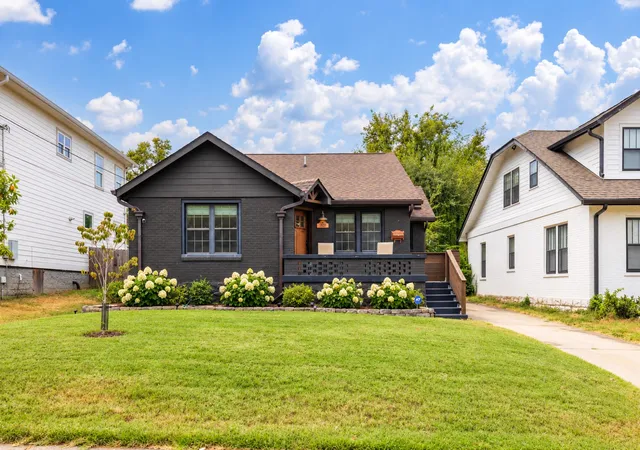 Photo 1 of Single family home for sale at 1303 15th Avenue S, Nashville, TN 37212 | MLS# 3612114 | Listing updated on 2026-10-06